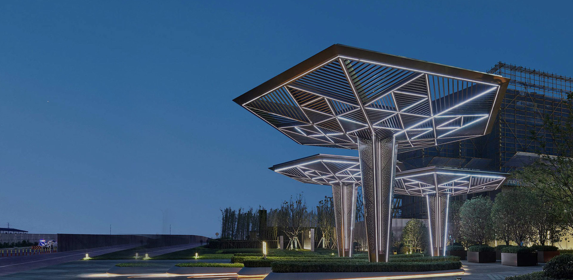 專注LED戶外(wài)景觀亮(liàng)化(huà)照(zhào)明(míng)